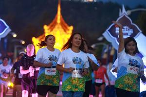 BIB: 338, 310
                            <button type="button" onclick="openModal(22341695)" class="btn btn-primary btn-sm float-right btn-popup" data-toggle="modal" data-target=".modal-high-quality">
                        <i class="fas fa-shopping-cart"></i> Add to Cart
                    </button>
                                            <button type="button" onclick="isThisMe(22341695, true)" class="btn btn-success btn-sm float-right btn-popup btn-isme hidden" data-toggle="tooltip" data-placement="bottom" title="นี่คือรูปของคุณใช่ไหม คลิกที่นี่เพื่อเอาเข้าอัลบั้ม">
                        <i class="fas fa-plus"></i> Add to album
                    </button>
                    <button type="button" onclick="isThisMe(22341695, false)" class="btn btn-warning btn-sm float-right btn-popup btn-isnotme hidden">
                        <i class="fas fa-ban"></i> Remove from album
                    </button>